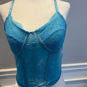 No brand, no name, boustier/corset, blue, perfect condition, never worn, size …